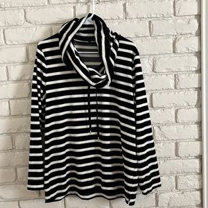 NWT Jones New York Cowl neck velour sweater